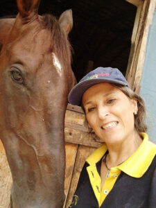 Ana Stela Fonseca e cavalo